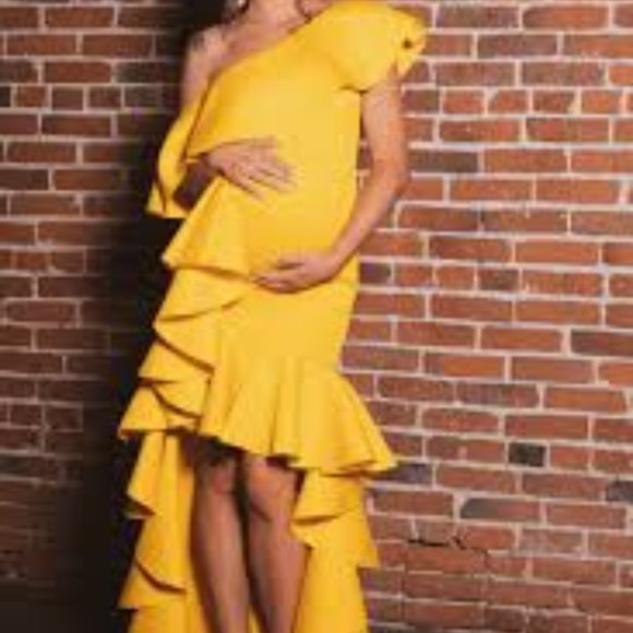 Maternity Penelope Ruffle Gown -Yellow - Picture 1 of 5